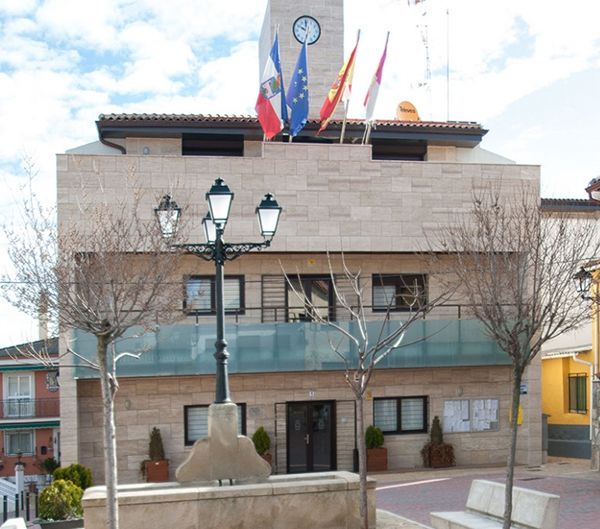 El PP denuncia que el alcalde de Yebes y Valdeluz deniega información sobre su situación tributaria con el Ayuntamiento de Yebes