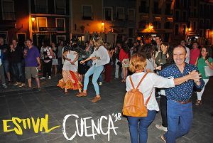 Estival Plaza llena de música el centro histórico de Cuenca