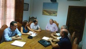 La Diputación de Guadalajara explica el proyecto de mejora de la carretera de El Casar a los responsables del Ayuntamiento 2 La Diputación de Guadalajara explica el proyecto de mejora de la carretera de El Casar a los responsables del Ayuntamiento