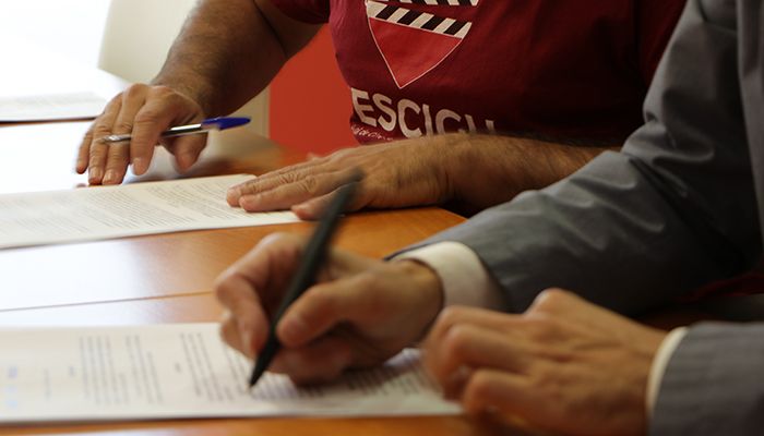 La MAS firma un acuerdo de colaboración con el FESCIGU para trasladar mensajes sobre el uso responsable del agua