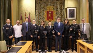 Los nuevos policías locales de Cuenca toman posesión de su cargo