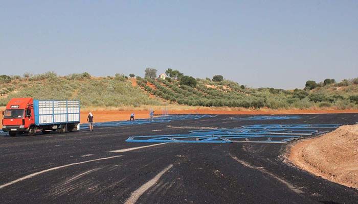 Últimos retoques en el nuevo recinto de peñas de Valdemoma de Cabanillas