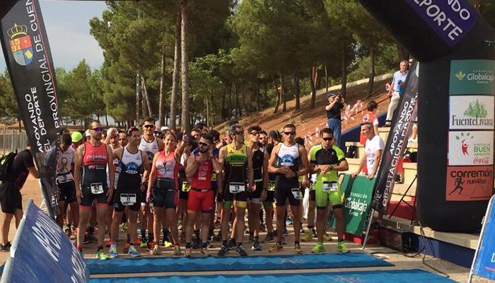 Salvador González y Cristina Belmar ganan en el IV Duatlón Cross de San Clemente
