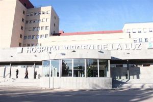 Un hombre de 36 años, en estado grave tras ahogarse en una piscina de Cuenca