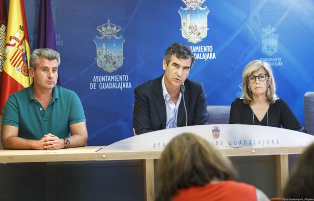 A partir del lunes se pueden solicitar las ayudas que ofrece el Ayuntamiento de Guadalajara para la compra de material escolar