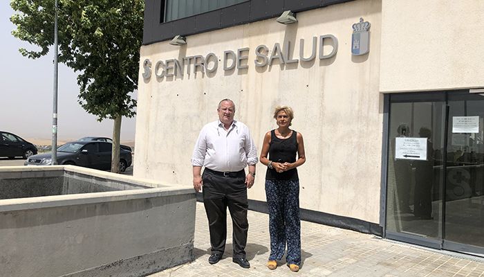 Arrecian las quejas en El Casar por la falta de suplencias médicas en el Centro de Salud