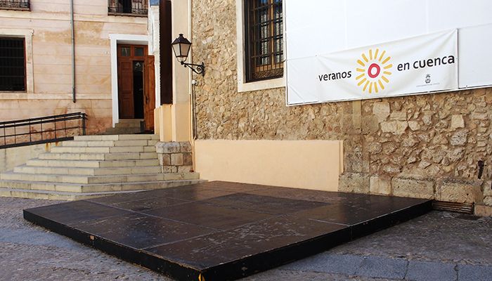 Cuenca Ciudad de Música pone en escena la ópera ‘La Cenerentola’ esta noche en la Plaza de la Merced