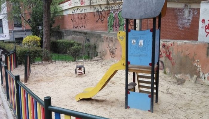 El PSOE en el Ayuntamiento de Cuenca insta al alcalde a cumplir la moción aprobada en Pleno y acondicionar las zonas infantiles