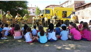 La Junta promueve acciones para educar desde la infancia sobre la importancia de prevenir y evitar los incendios forestales