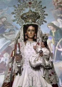 “La Virgen de la Antigua”, detalle monumental de septiembre en Guadalajara