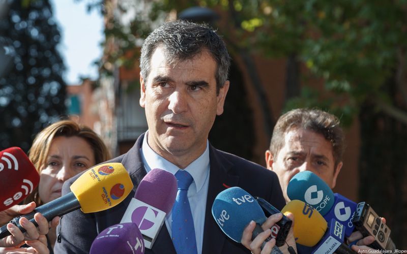 Antonio Román no descarta presentarse para liderar el PP de Castilla-La Mancha