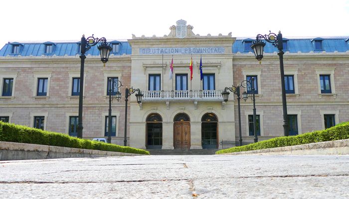 Diputación de Cuenca destina 25.000 euros en ayudas a mejora de puntos limpios y proyectos medioambientales de 75 municipios