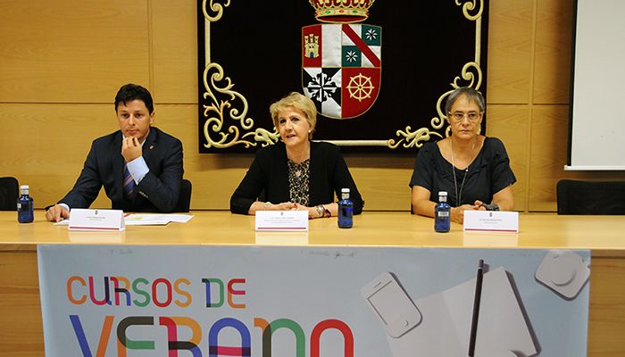 Docentes reflexionan en la UCLM sobre los beneficios de los nuevos modelos pedagógicos en la enseñanza deportiva