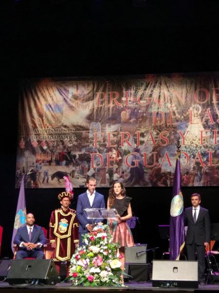 Dos magníficos pregones de Ana Lozano y Dani Molina abren las Fiestas de Guadalajara 3 Dos magníficos pregones de Ana Lozano y Dani Molina abren las Fiestas de Guadalajara