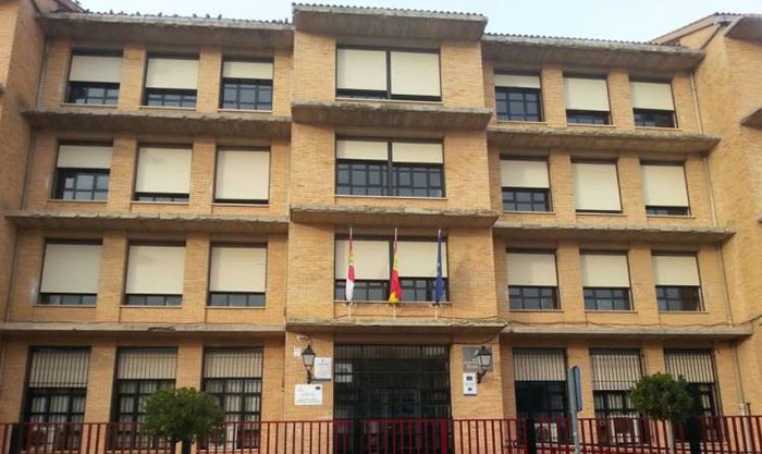 El 24 de septiembre comenzarán las obras de rehabilitación de la fachada del IES Julián Zarco de Mota del Cuervo