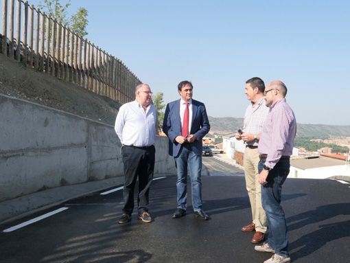El Ayuntamiento de Cuenca abre a la circulación la nueva vía de comunicación entre los barrios de Tiradores y Santa Teresa