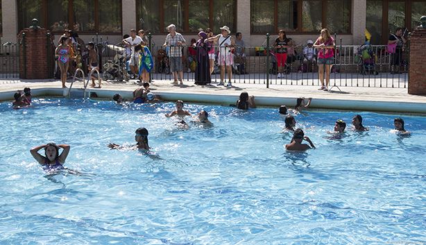 El Ayuntamiento de Guadalajara organiza unas jornadas de ocio lúdico deportivas en la piscina de San Roque