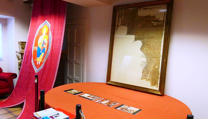 El Ayuntamiento vuelve a exponer al público el Pendón Original con el que Alfonso VIII conquistó Cuenca en 1177