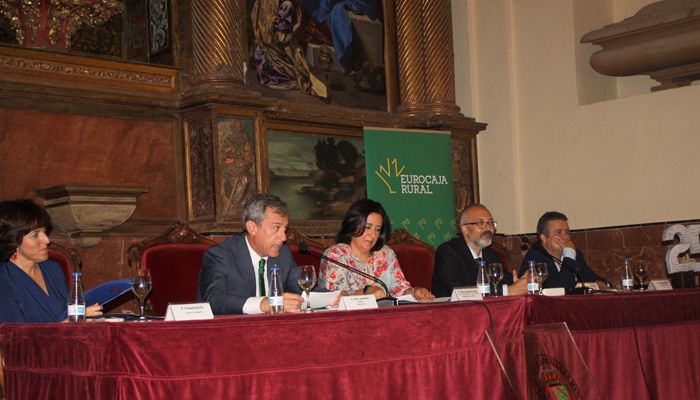El presidente de Eurocaja Rural apadrina el XXV Aniversario de la 3ª Promoción de Ciencias Económicas y Empresariales de la UCLM