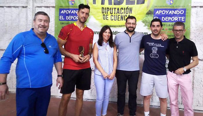 El VI Torneo de Pádel San Gil Abad de Motilla del Palancar reunió a 24 parejas