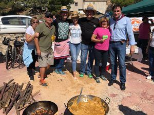 La peña ‘Vaca Bar Mal’ gana el Concurso de Gachas de San Mateo 2018