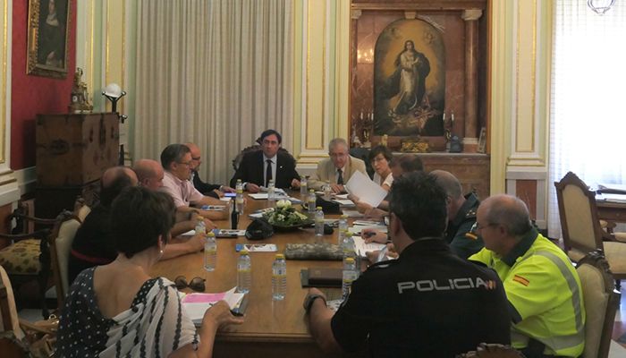 La Policía incrementará en San Mateo los controles de armas, objetos peligrosos, alcoholemia y consumo de drogas