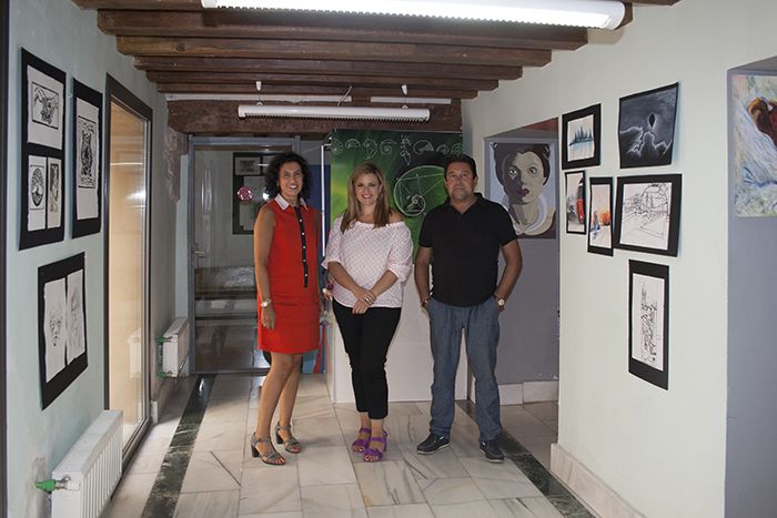 Martínez asegura que la Escuela de Arte “José María Cruz Novillo” es un referente regional en estudios artísticos y anima a conocer su oferta 1 Martínez asegura que la Escuela de Arte “José María Cruz Novillo” es un referente regional en estudios artísticos y anima a conocer su oferta