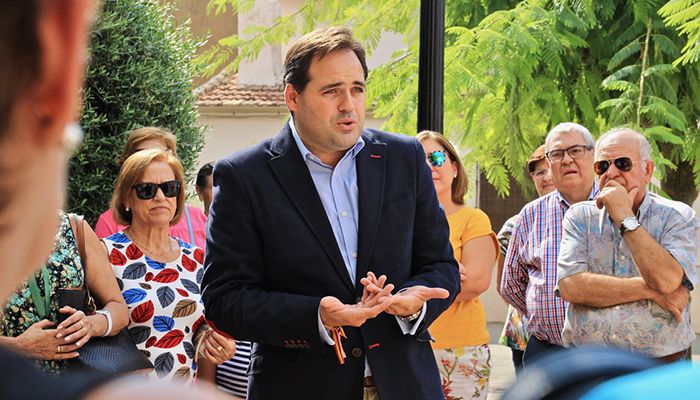 Paco Núñez sustituye a Cospedal como nuevo líder del PP de Castilla-La Mancha sin necesidad de segunda vuelta