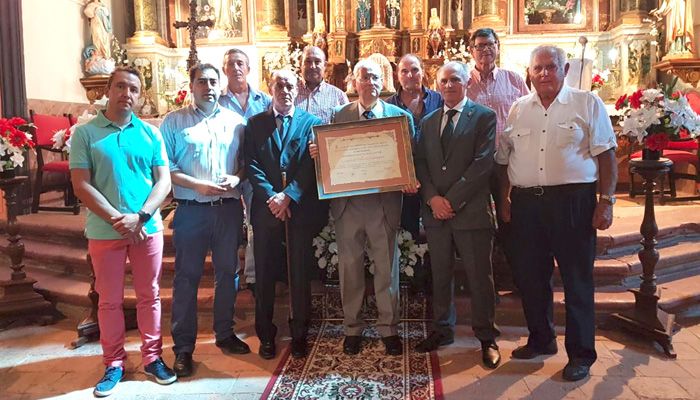 Parrilla y Doménech tildan de “más que merecido” el nombramiento de Virgilio Martínez como Hijo Predilecto de Villar del Maestre