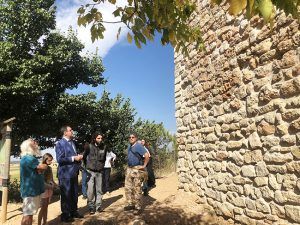 Prieto subraya la relevancia de rehabilitar la Torre Medieval de Chumillas por ser seña de identidad del municipio