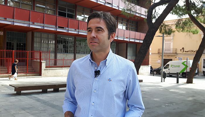 Robisco denuncia que “Page ‘deja tirados’ a quienes más lo necesitan dejando al 50% las ayudas para el comedor escolar”