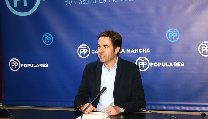 Robisco “Las políticas de Sánchez y Page nos llevan a la desaceleración económica y frenan la creación de empleo en la región”
