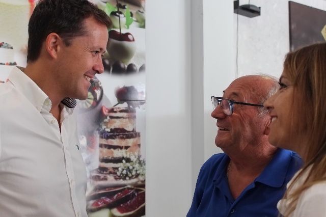 Velázquez Las empresas de la región deben sentir el respaldo del Gobierno regional