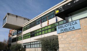 CCOO apoya las movilizaciones de la biblioteca pública Fermín Caballero
