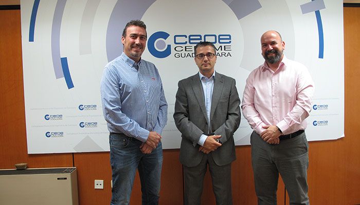 CEOE-Cepyme Guadalajara firma un convenio de colaboración con las empresas Recuperaciones Alcarreñas y Ambas Plus para la retirada de residuos