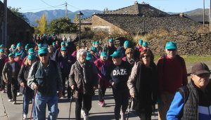 Cerca de 200 mayores se acercan a los ‘pueblos negros’ de Guadalajara a través del programa de rutas senderistas 2 Cerca de 200 mayores se acercan a los ‘pueblos negros’ de Guadalajara a través del programa de rutas senderistas