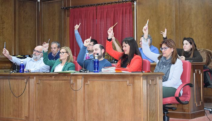 Cs Azuqueca presenta una iniciativa para que se faciliten las cuentas de las fiestas de 2017 y se explique porque no se sacó a licitación los festejos taurinos de este año