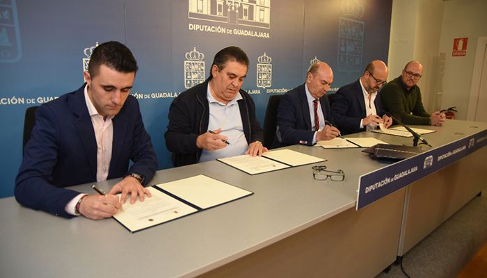 Diputación de Guadalajara presta su apoyo a los clubes deportivos Azuqueca, Marchamalo y Dínamo Guadalajara a través de convenios de colaboración