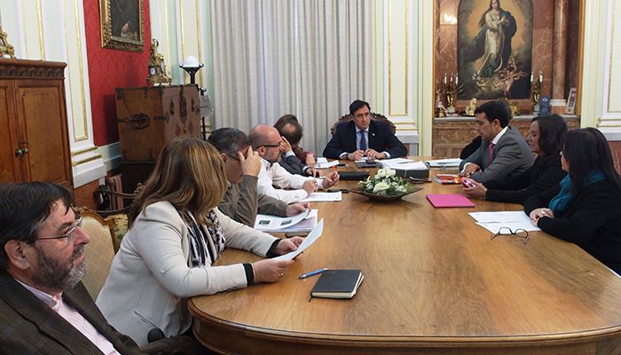 El Ayuntamiento de Cuenca aprueba el proyecto de la pista de atletismo del Luis Ocaña y el césped de Obispo Laplana
