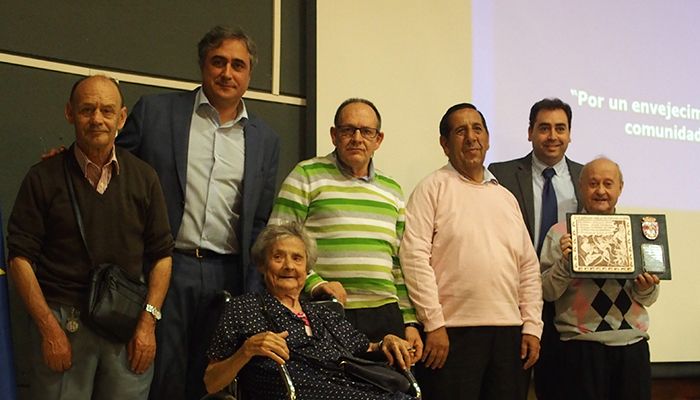 El Ayuntamiento de Cuenca conmemora el Día Internacional de los Mayores con un acto institucional en el Centro Aguirre