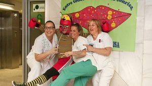 El Hospital de Guadalajara celebra el Día de la Sonrisa de la mano de los Payapeutas