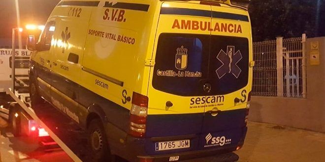 El PP denuncia que pacientes y conductores de ambulancias se asfixian con el humo del motor al colarse en el interior de las mismas