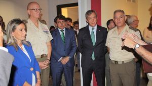 Eurocaja Rural, con la bandera de España y el Museo del Ejército