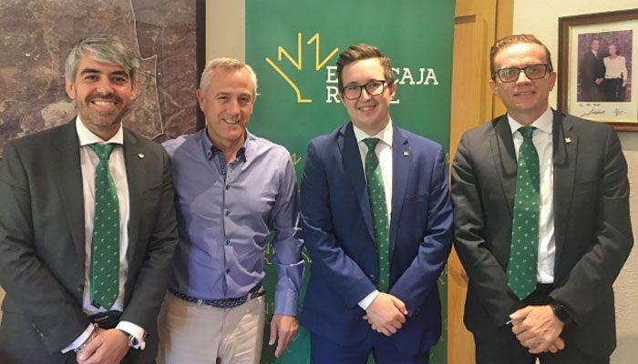 Eurocaja Rural suscribe una operación de financiación con el Ayuntamiento de Hoyo de Manzanares