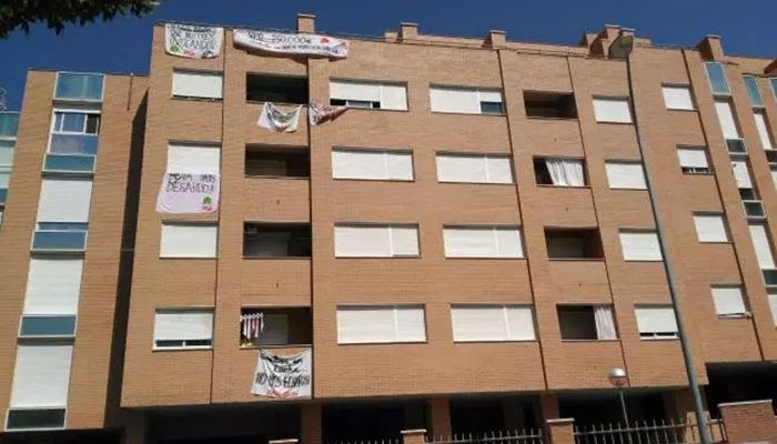 Guadalajara sobrepasa los 2 desahucios diarios ante la inacción de Junta y Poder Judicial