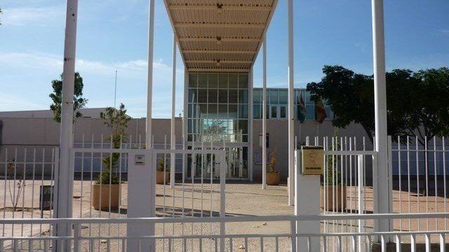 Guarinos exige a Page que contrate a tiempo completo a un profesional en audición y lenguaje para alumnos con necesidades especiales