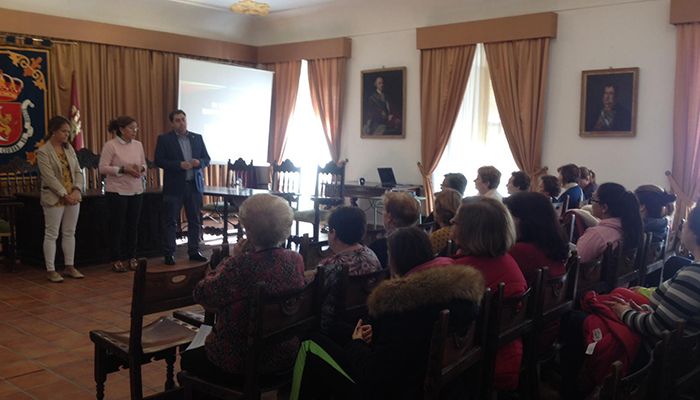 Huete se suma a las celebraciones por el Día de la Mujer Rural