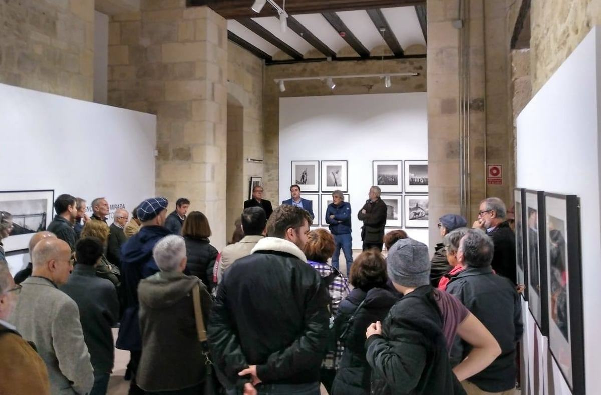 Inaugurada la exposición “Cuenca en la Mirada” de Tofiño en el Museo de la Fotografía de Huete