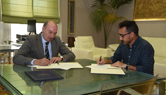 La Diputación de Guadalajara y el Club Atletismo la Esperanza firman un convenio para el desarrollo de los circuitos provinciales de carreras populares