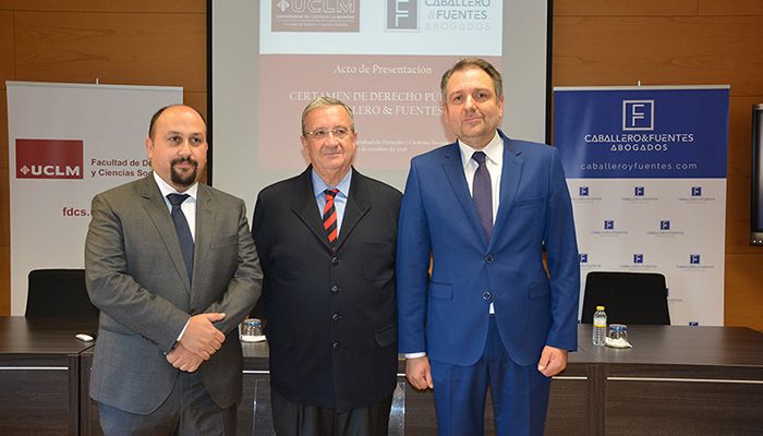 La Facultad de Derecho y Ciencias Sociales de la UCLM y Caballero & Fuentes Abogados lanzan un Certamen de Derecho Público